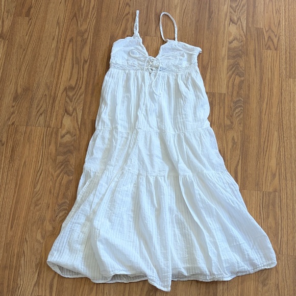 Lulus Dresses & Skirts - Lulu's Dress with Lace Bodice White Size Small S